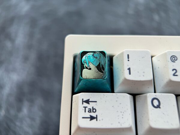 Hatsune Miku Titanium Keycap 1U 10th