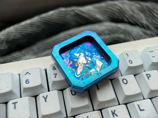 Hoshimachi Suisei Screw Storage Titanium Box