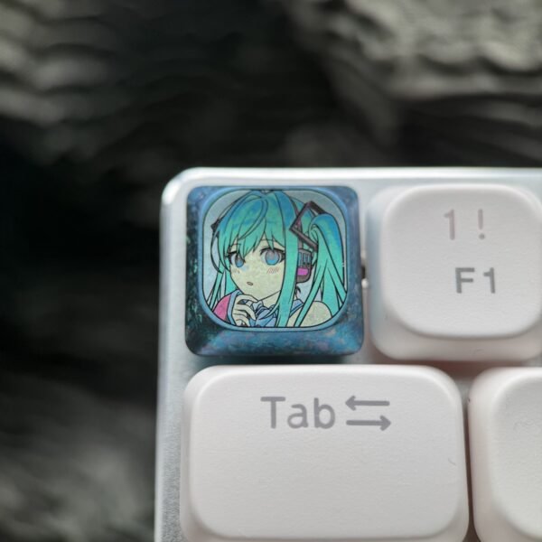 Hatsune Miku Low Profile Titanium Keycaps – 66